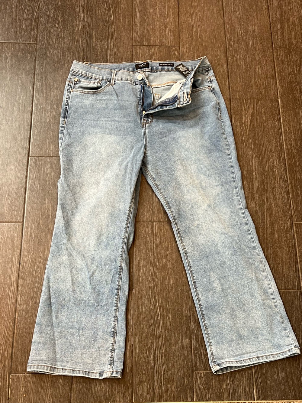 Light Blue Bootcut Jeans for Women’s